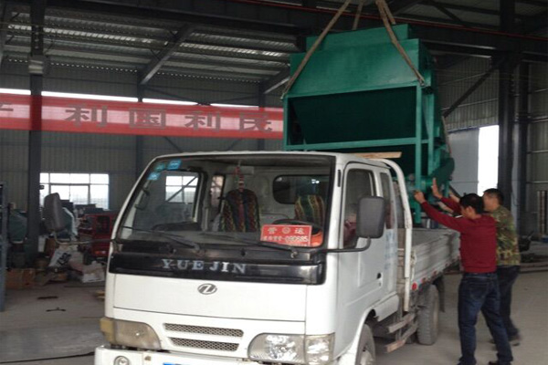 CX3-120AA磁選機(jī)裝車